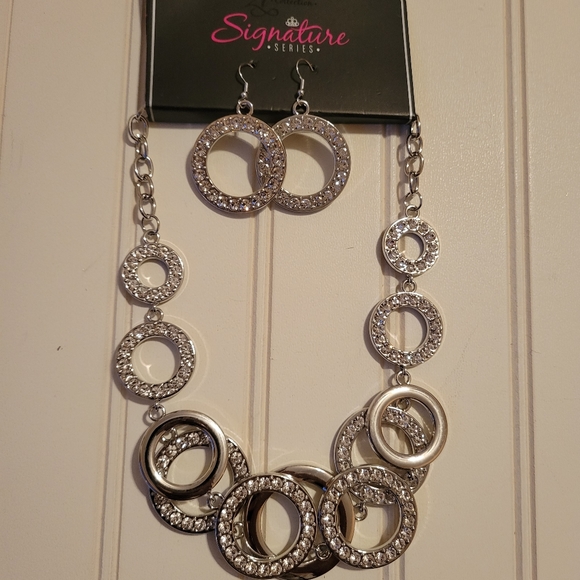 Silver Rhinestone Necklace - Picture 3 of 5